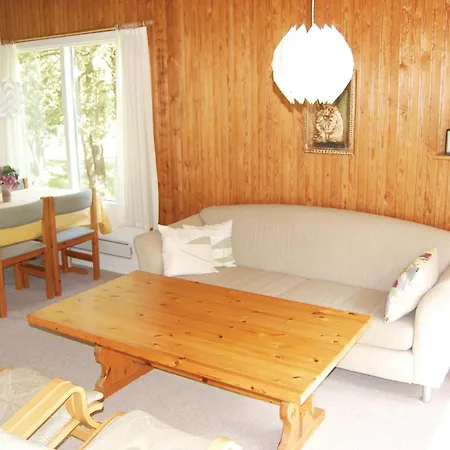 2 Bedroom In Holiday home